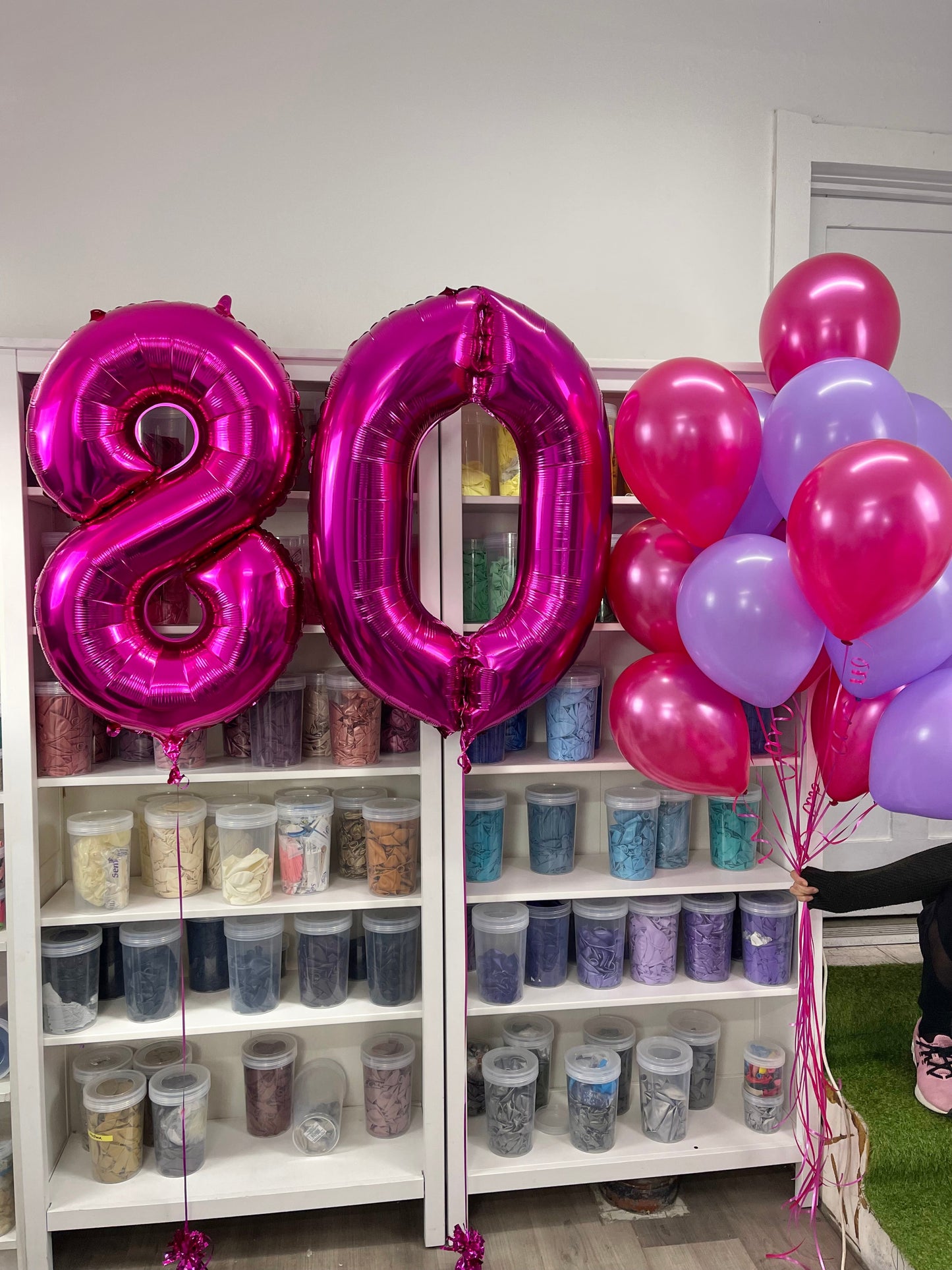 2 Large Number Bouquet and 10 latex