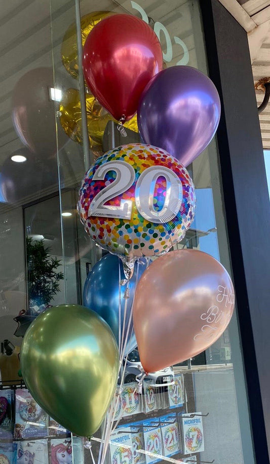 45cm foil balloon and 5 x 28cm latex